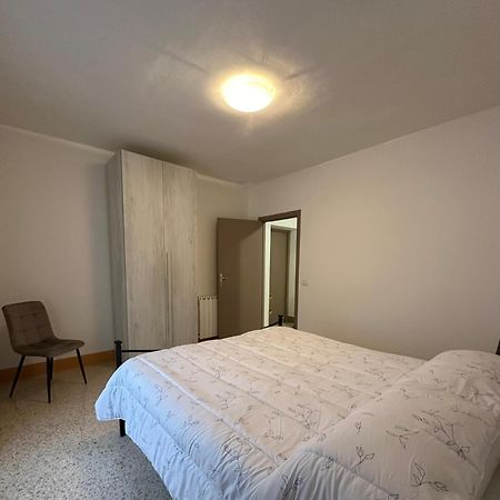 Casa Vacanze "La Torre" Cascia Buitenkant foto